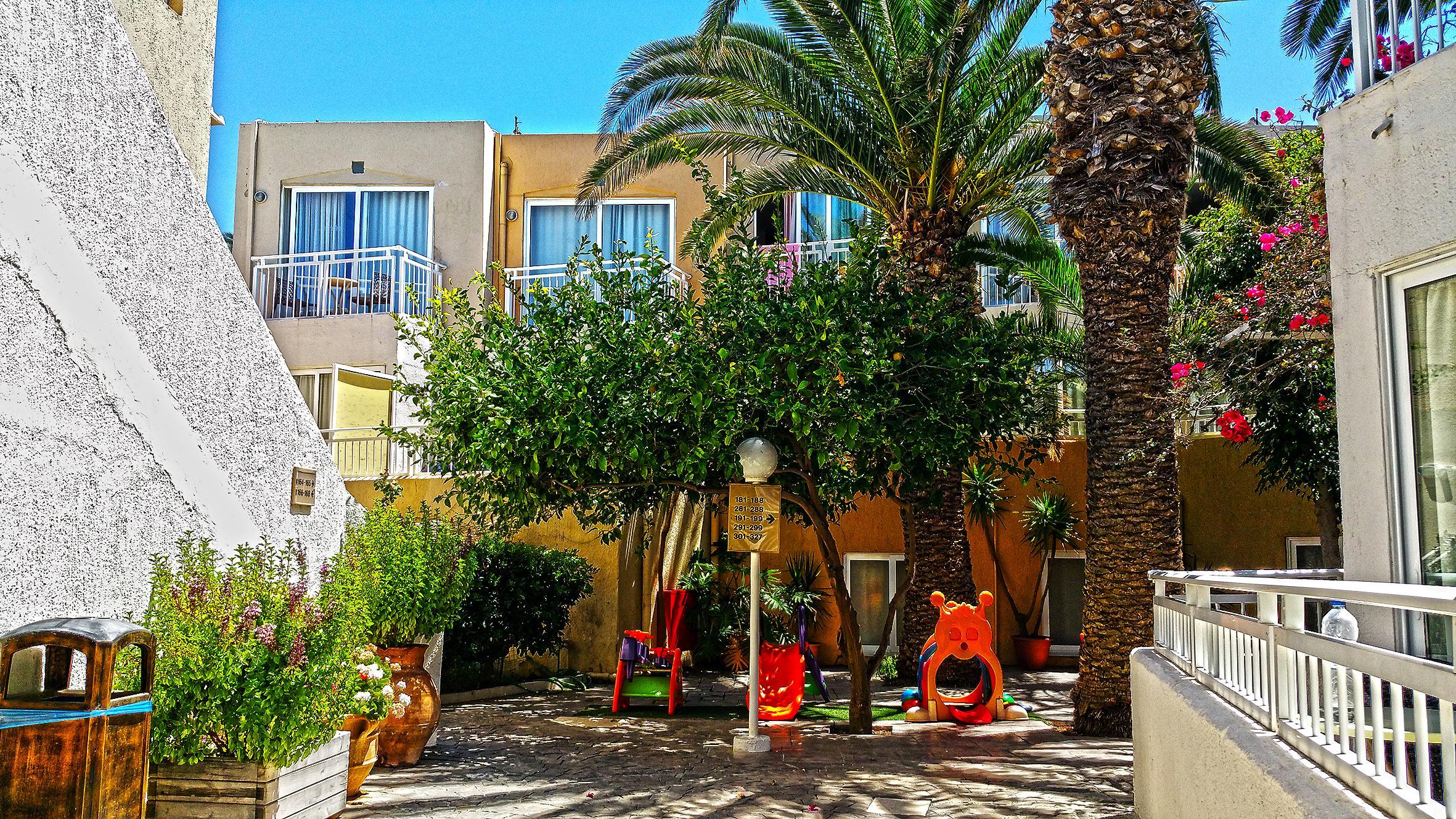 Nefeli Hotel بلاتانيز المظهر الخارجي الصورة